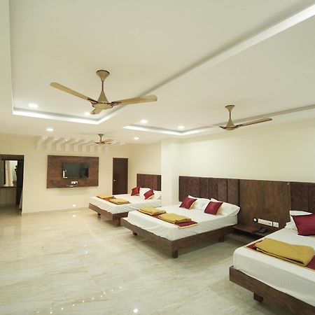 Arudra Residency Hotell Tiruvannāmalai Exteriör bild